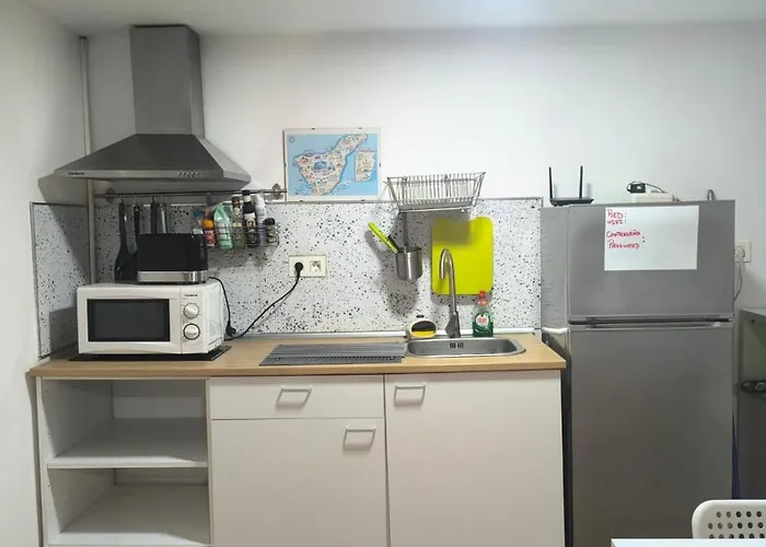 Loft Santa Cruz, Acoran